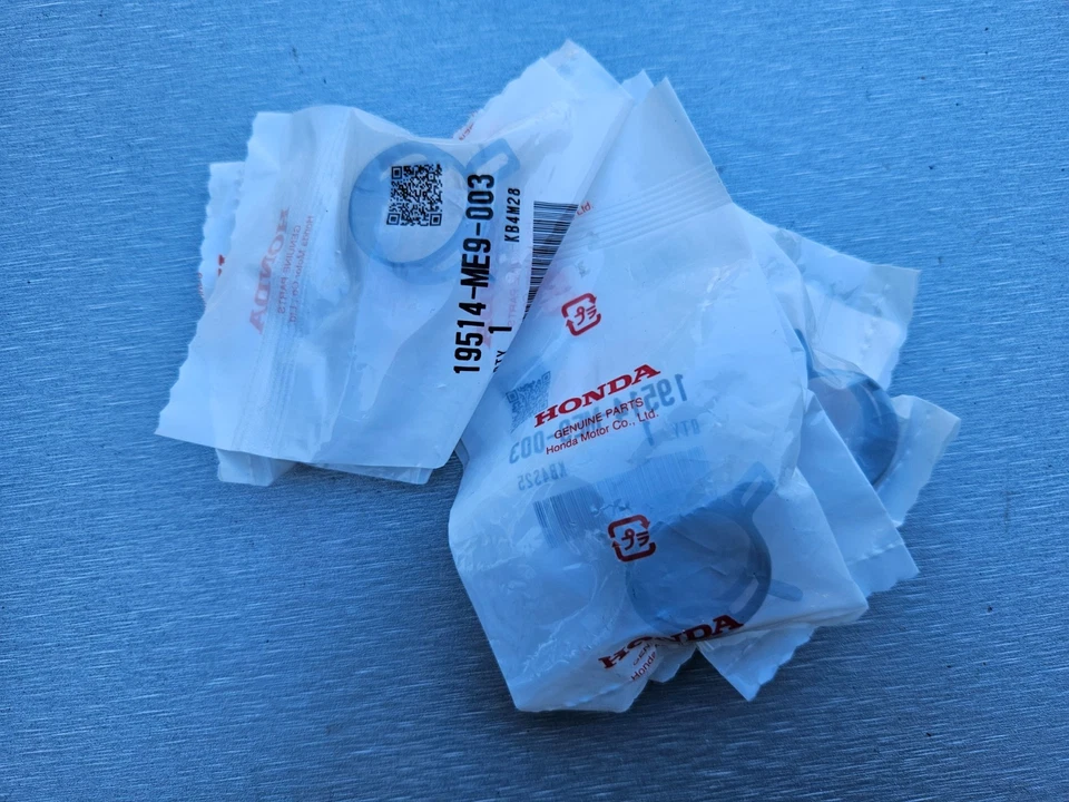 Honda MTX 125/200 Juego de clips de manguera de refrigerante nuevos OE Foto 1 de 1