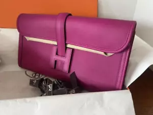NUEVO EN CAJA Auténtico Bolso de Mano HERMES Rosa Pupre Swift 29cm Jige PM - Imagen 1 de 12