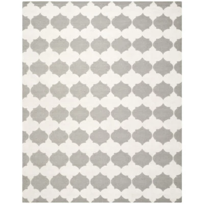 SAFAVIEH Dhurries DHU624B Handwoven Grey / Ivory Rug - Image 1 of 4