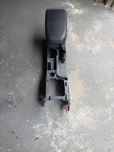2008 2010 Focus St225 Centre Console - Picture 1 of 18