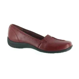 Easy Street Purpose Slip On Flats Closed Toe Red Cranberry NEW 6 M - Picture 1 of 7
