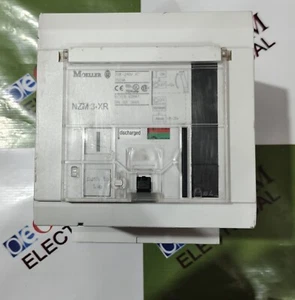 MOELLER NZM3-XR BREAKER MOTOR OPERATOR UNIT VOLTAGE 220VAC FREE FAST SHIPPING - Picture 1 of 5