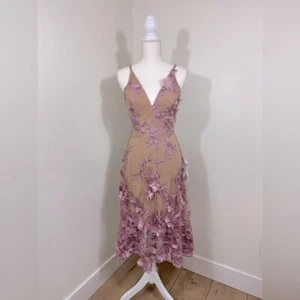 Kleid The Population Audrey besticktes Fit & Flare Dress | Flieder & Nude | XS - Bild 1 von 11
