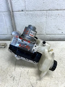 2020 BMW X7 Anti-Lock Brake Pump Assembly OEM ID 34515A0B139 4.4L - Picture 1 of 6