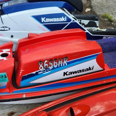 Kawasaki Jetski 550sx JS550 JS440 JS300 JS 550 440 300 Engine Hood Hatch Cover - Image 1 of 3