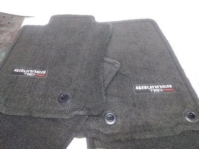 Juego de alfombrillas TOYOTA 4RUNNER TRD PRO TODOTERRENO 2017-2024 4 PIEZAS ALFOMBRILLAS ORIGINALES OEM Foto 1 de 4