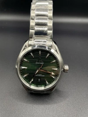 Orologio da uomo, cinturino e cassa argento con quadrante verde - Immagine 1 di 4