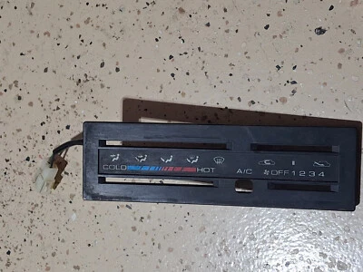 1994-2004 Honda Passport Isuzu Rodeo Climate Control Unit Faceplate OEM - Image 1 of 4