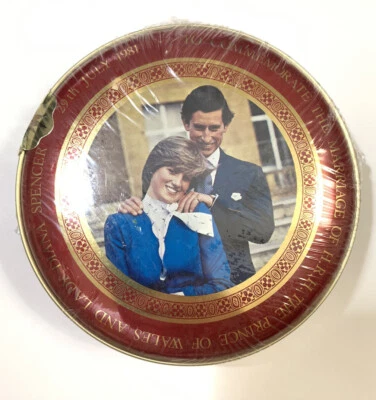 SEALED! 1981 Murchie’s Princess Diana Prince Charles Wedding Tea Blend Tin Royal - Image 1 of 4