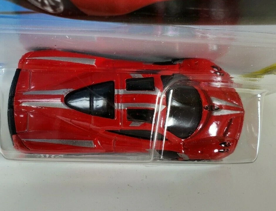 2019 Hot Wheels HW Speed Graphics Pagani Huayra Red Collector 148 of 250