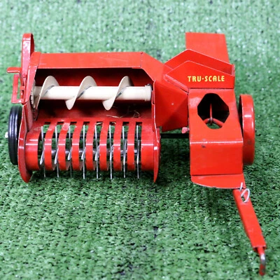 Carter Tru-Scale 14T Baler Red Early Decal Yellow Wheels Metal Teeth 1956 RARE - Image 1 of 4