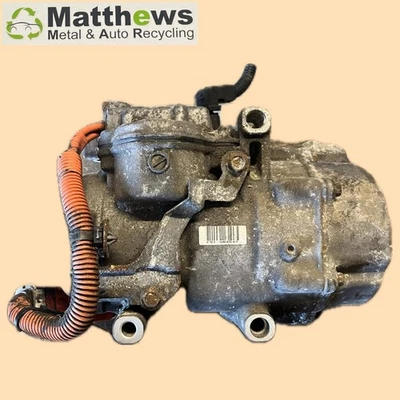 Used A/C Compressor fits: 2013 Lexus CT200H Prius V VIN EU 7th and 8th digit US - Imagem 1 de 4