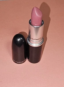 MAC 608 Mehr Matte Lipstick - Full Size Nude Shade  - Bild 1 von 3