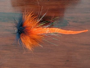 5" Weedless Dragon Tail Pike Bass Muskie Peacock Bass Stripers Flies - Picture 1 of 2