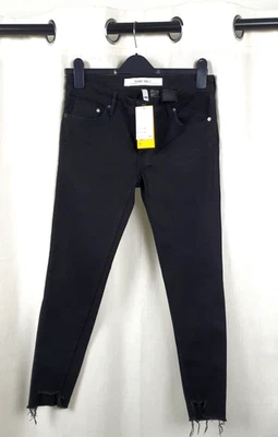H&M Slim Low Jeans Black Size UK 14 EU 40 rrp £25 NH10 EE 05 - Image 1 of 4