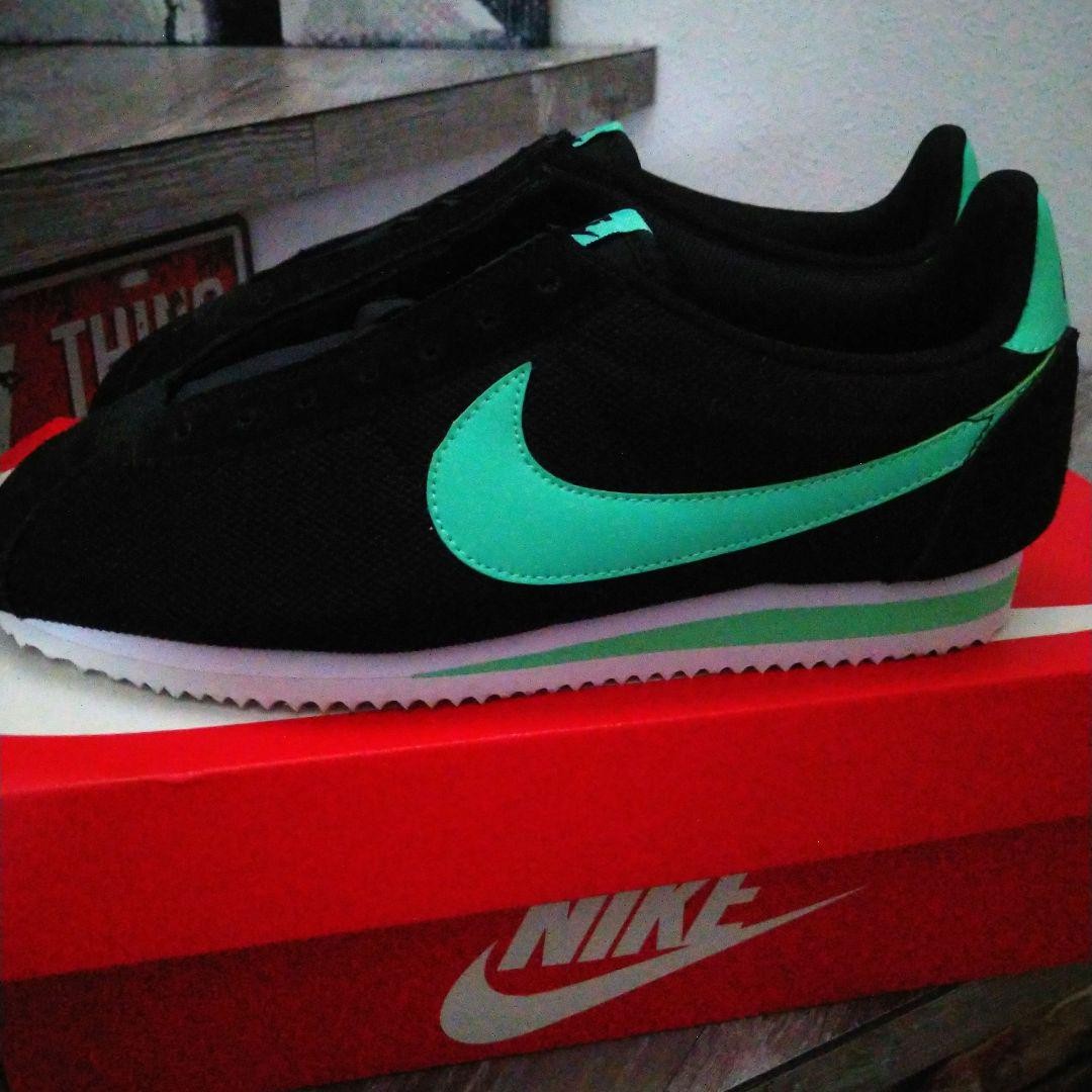 Nike Cortez Classic Green for Sale | Authenticity Guaranteed Nike Cortez Classic Green for Sale | Authenticity Guaranteed