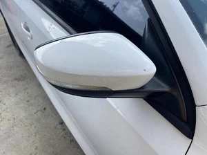 2011-2016 Volkswagen Jetta Right Passenger Side View Mirror Door Assembly White - Picture 1 of 1