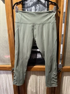 Lorna Jane Active Womens Size L 78cm Waist Ladies Leggings 3/4 Pants Khaki Green - Picture 1 of 5