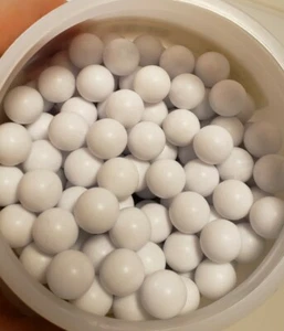 25 weiße Kunststoffperlen ohne Loch 12 mm - Bild 1 von 2