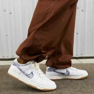 Nike Dunk Low Washed Denim White Blue Sneakers Retro FN6881-100 Mens Size 8.5 - Picture 1 of 5