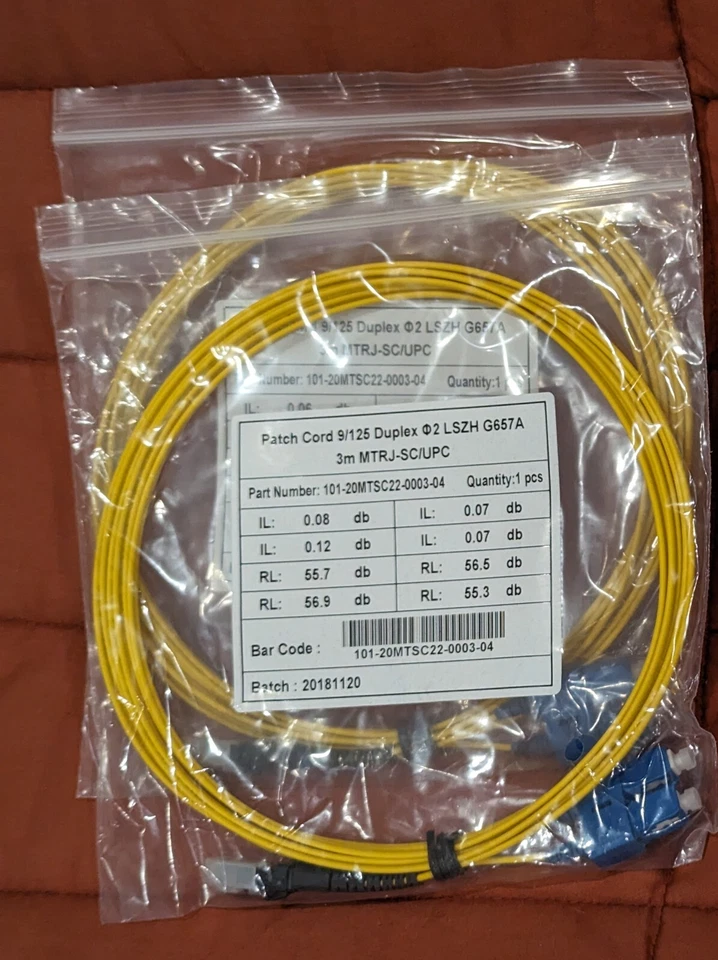 Fiber Optic SC /UPC - MTRJ, Duplex Singlemode patch cord, 2mm jacket, 3 meter - Image 1 of 1