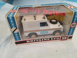 Britains 1970's 1:32 Diecast Police Land Rover SWB No.9610 Boxed Neu - Bild 1 von 9