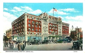 EAST ST LOUIS, ILLINOIS, BROADVIEW HOTEL, VINTAGE POSTCARD - Picture 1 of 2