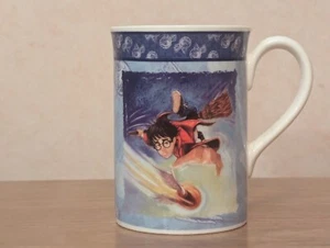 Harry Potter Reaches For The Golden Snitch Royal Doulton Mug 2001 Cup - Picture 1 of 6