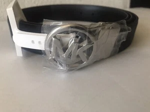 MUJER MICHAEL KORS CINTURÓN DE CUERO REVERSIBLE NEGRO LOGO/NEGRO GUIJARRO 2XL NUEVO CON ETIQUETAS - Imagen 1 de 10