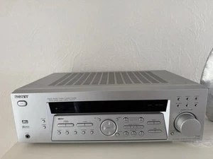 Sony STR-DE485E in silber, 5.1 HiFi AV-Receiver Verstärker, Heimkino Surround - Bild 1 von 5