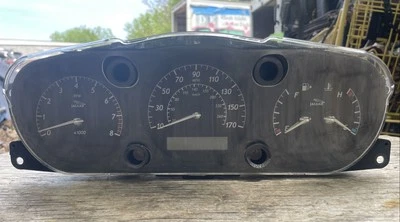 Cuadro de instrumentos Jaguar XJ8 2004-2005 velocímetro calibre 2W9F-10849 millas sin conocer Foto 1 de 3