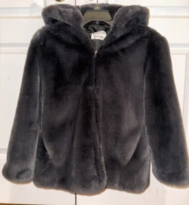 ZARA Girls NWT Sz 11-12 152cm Gray Plush Faux Fur Coat W/ Hood Jacket - Picture 1 of 4