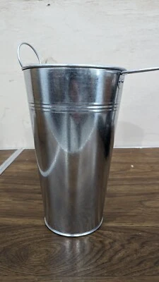 French Country Charm: Rustic Silver Metal Bucket Vase for Flowers & Home Decor - Image 1 of 4