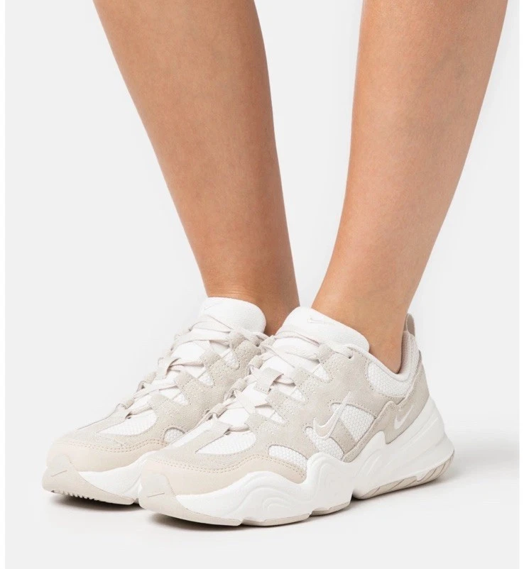 Nike Sportswear TECH HERA sneaker basse scarpe da ginnastica bianco beige 44/45 - Immagine 1 di 4