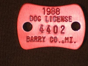 Barry County Michigan 1988 Dog License # 4402 Vintage Dog tax badge nt23 - Picture 1 of 1