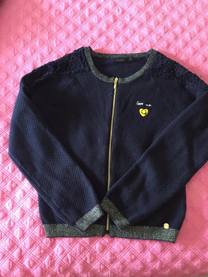 GILET FILLE 10 ANS BLEU MARINE "IKKS" OCCASION - Photo 1/1