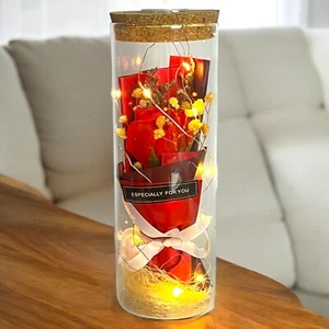 Red Rose in Glass Dome LED Forever Flower Lamp Enchanted Holiday Day Gift Idea - Imagen 1 de 7