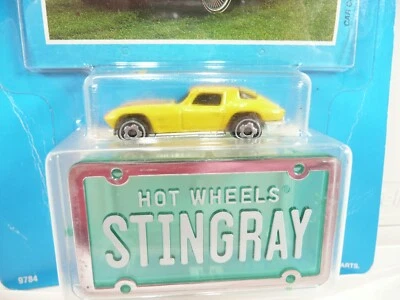 Hot Wheels Park 'N Plates 1989 "Stingray" Micro vehículo fundido a presión con tarjeta de intercambio Foto 1 de 4