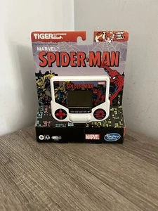 Hasbro Tiger Electronics Marvel Spider-Man Handheld Electronic Game - - Picture 1 of 4