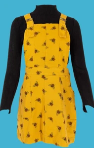 Run & Fly 90's style dungaree/pinafore dress in yellow twill with bee print