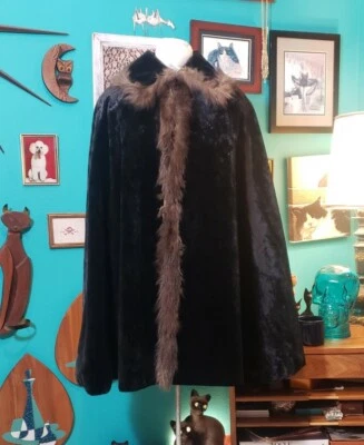 Antique Edwardian 1890s Black Velvet Fur Trim Winter Cloak Cape Capelette Goth - Image 1 of 4