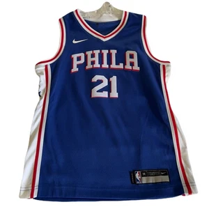 Nike NBA Philadelphia 76ers Joel Embiid #21 Swingman maglia uomo blu medio - Foto 1 di 10