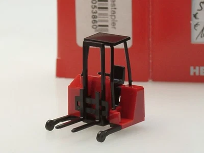 Herpa Mitnahmestapler mit Heckstoßfänger, rot-schwarz, einzeln - 053860 - 1:87 - Bild 1 von 4