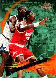 Hakeem Olajuwon 1995 SkyBox Premium #47 Basketball Card - Picture 1 of 2