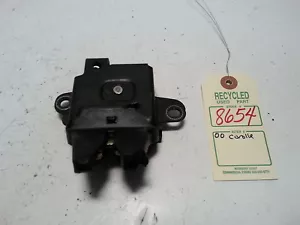 Toyota Corolla 2000 actuador de cierre de maletero fabricante de equipos originales #8654 - Imagen 1 de 8