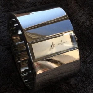 c2000 Ladies Jeff Banks F202.13JB Wide Bangle 34mm Quartz Wrist Watch. Smart - Picture 1 of 8