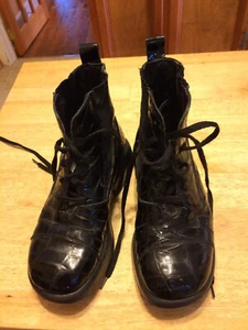 Womens Dansko black patent leather laceup boot size 36 - Picture 1 of 6