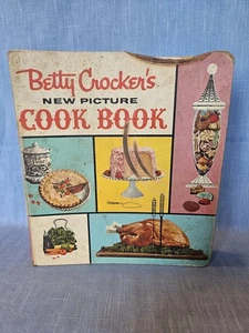 Vintage 1961 Betty Crocker's New Picture Cookbook 5 Ringbuch - Bild 1 von 11