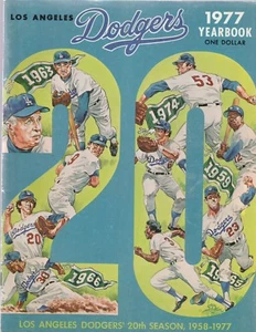 LOS ANGELES DODGERS 1977 YEARBOOK - Picture 1 of 2