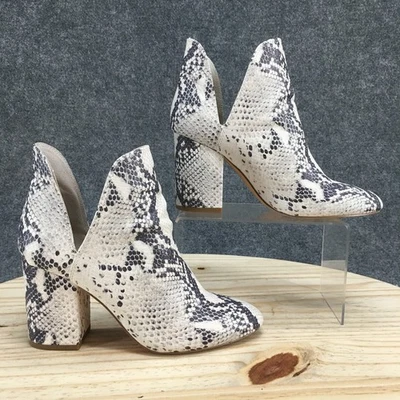 Steve Madden Boots Womens 8.5 M Rookie Bootie White Snakeskin Pull On Ankle Top - Image 1 of 4